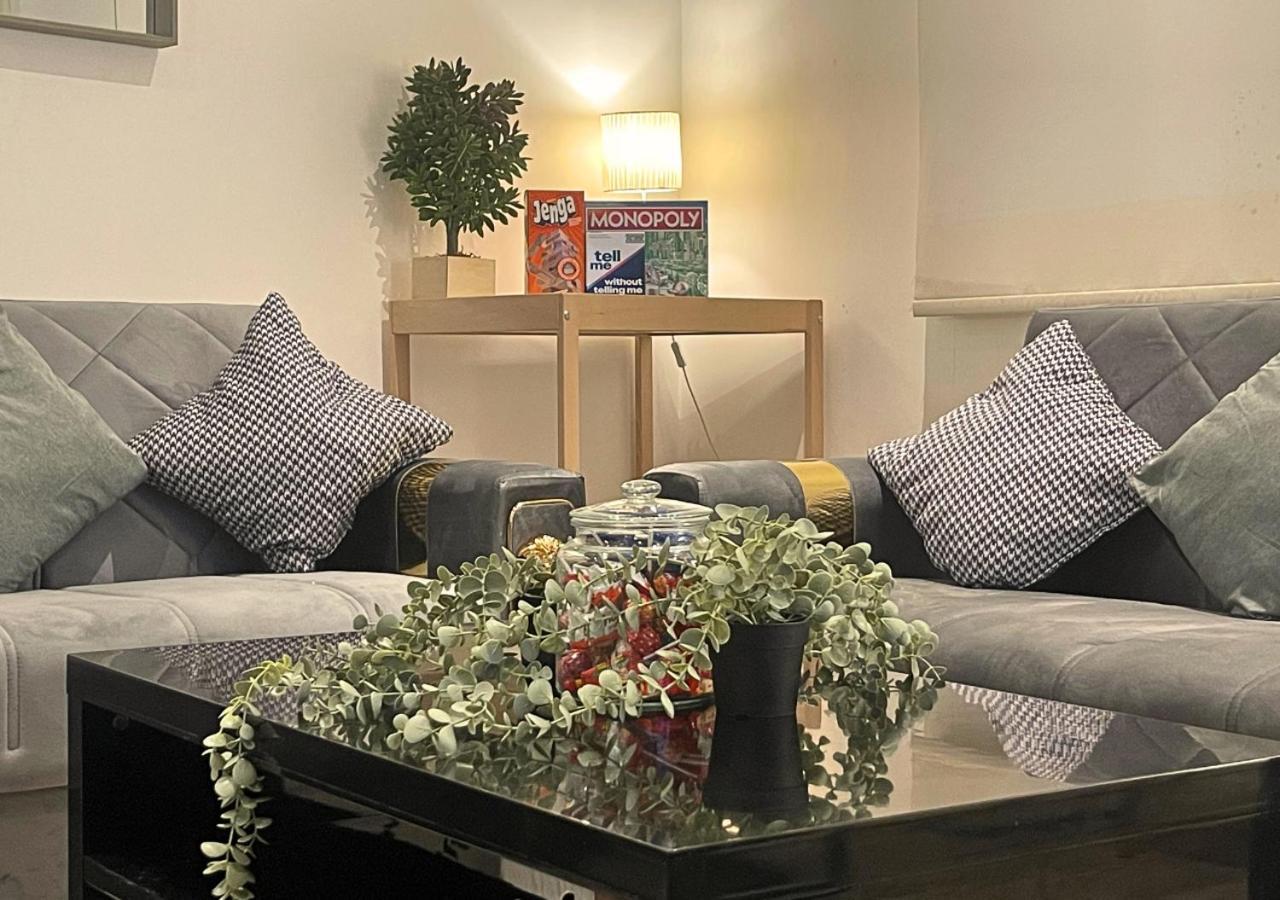 Luxe - 4 Beds - Sleeps 6 People - Apartment Nottingham